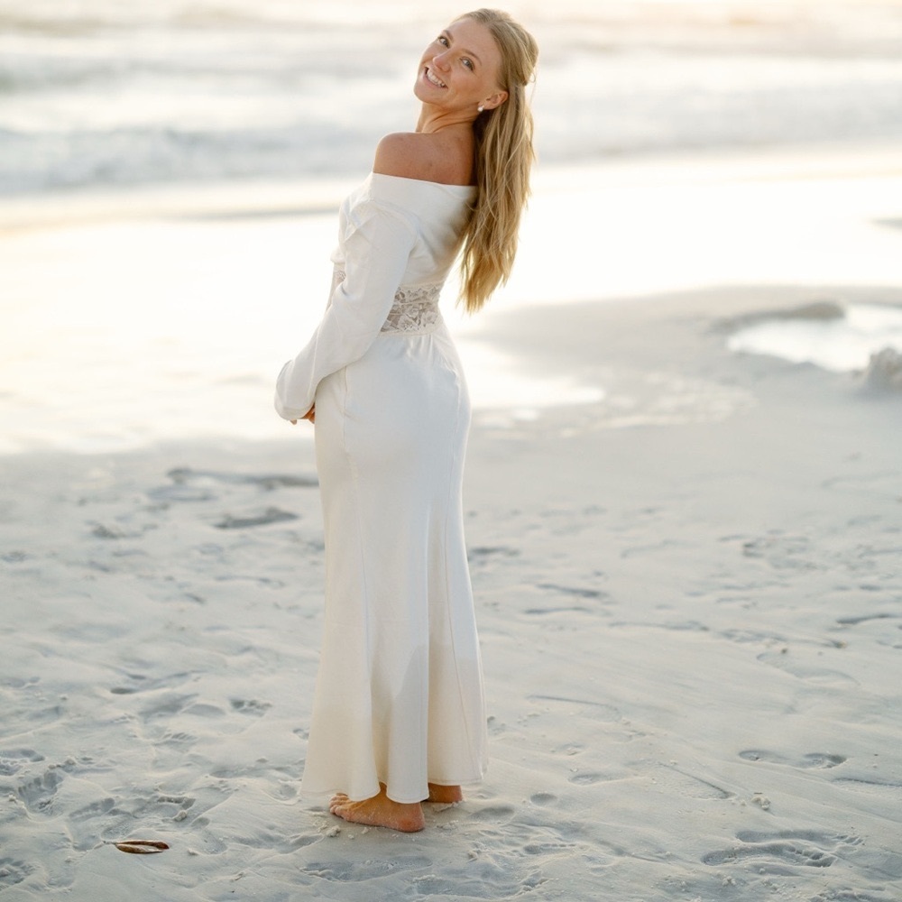 Off-Shoulder White Lace-Waist Maxi Dress